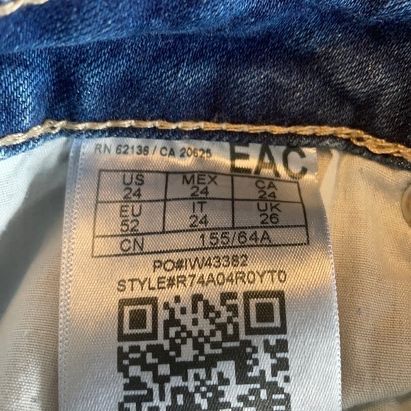 G by Guess Distressed Light Blue Jeans size 24 - Picture 2 of 9